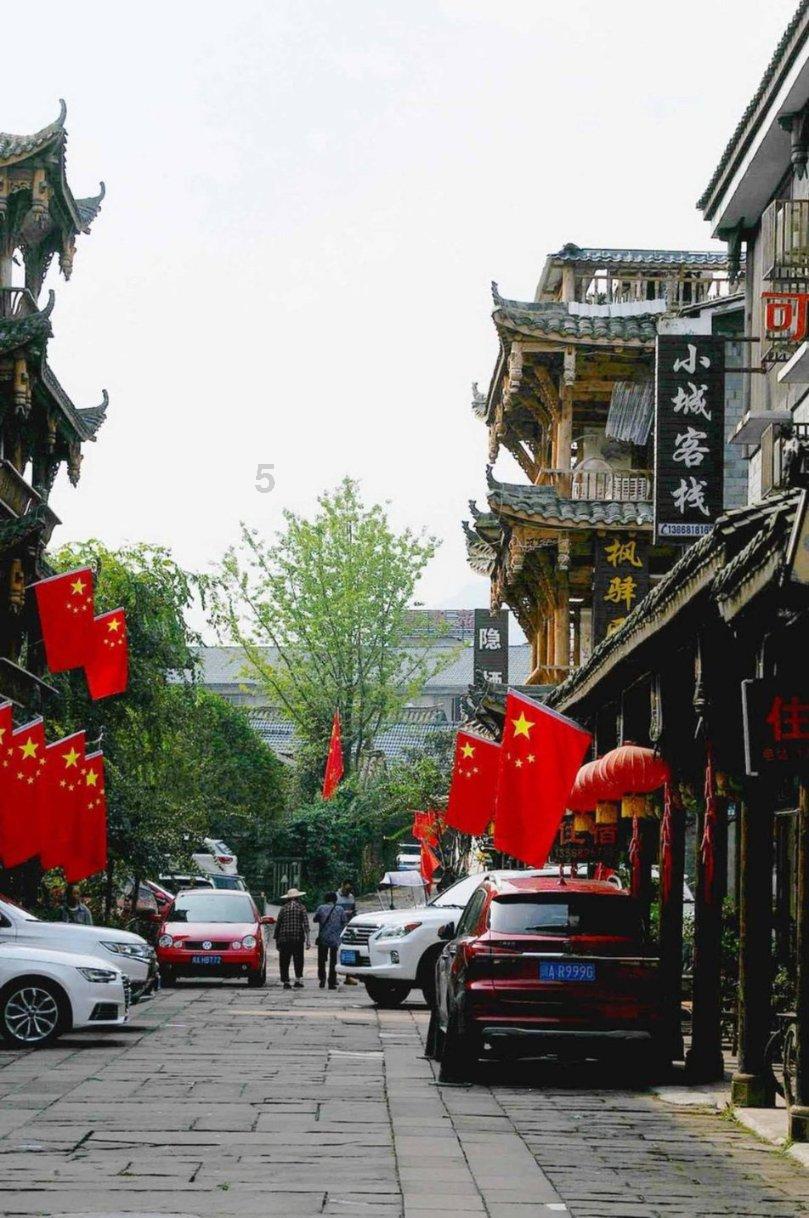 太阳报：小贝团队考虑起诉卖假DBV牌衣服香水的商家，要求赔偿